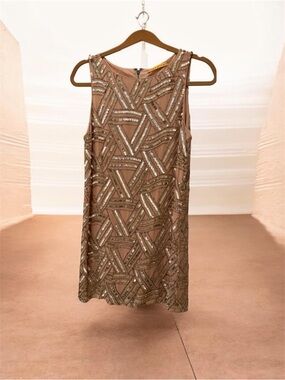 alice + olivia chara tiered tulle midi-dress CHARA VEGAN LEATHER SLEEVELESS TIERED MIDI DRESS in AVOCADO